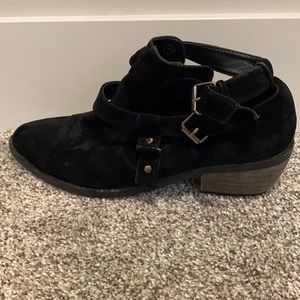 Lightly Used Suede Booties
